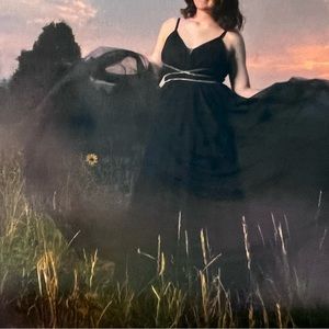 Homecoming/Prom Dress. Navy. Tulle. Long. Worn for pictures only.